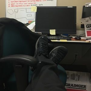 Meet your Posher, Victor