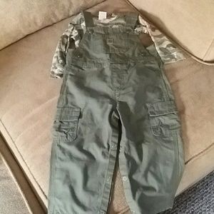 CARHARTT Boys Size 24mth.