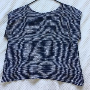 Silky cropped blouse