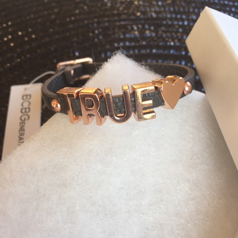 🎈NEW with tags BCBGENERATIONS "TRUE" braclet