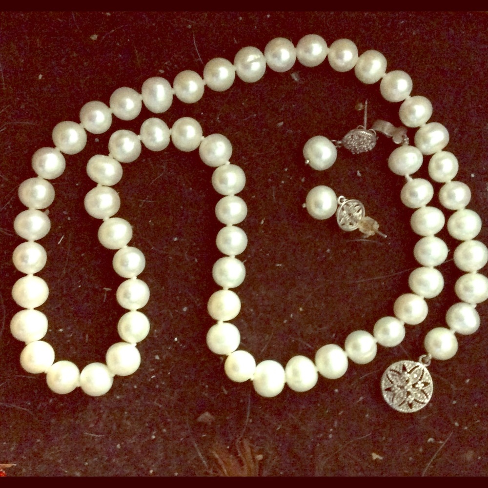 Timeless Pearl Necklace and Earring Set