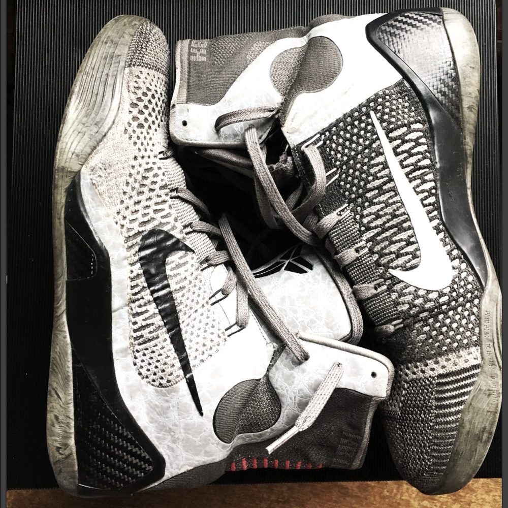 KOBE 9 good condition small unwoven area on shoes.