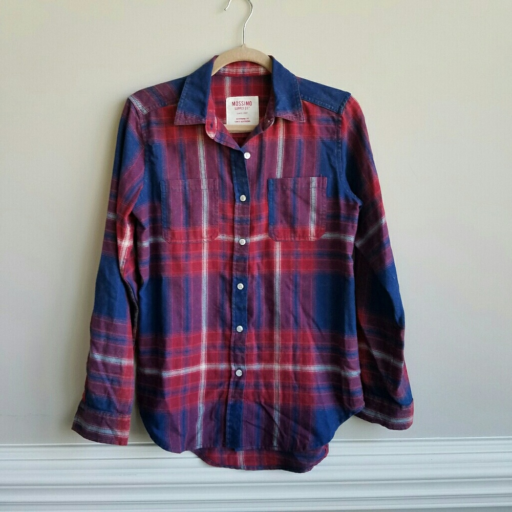Mossimo plaid shirt size xs