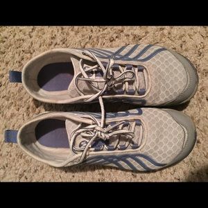 Merrell Sneakers 7.5