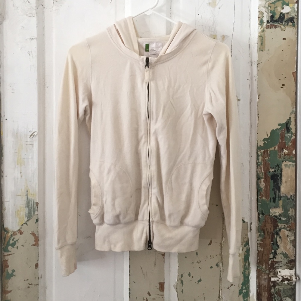 UO hoody