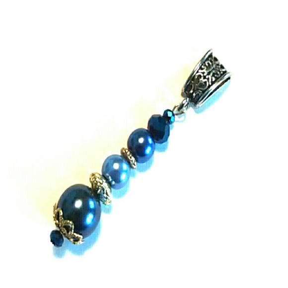 Elegant Victorian Blue Pearl Pendant - Picture 1 of 3