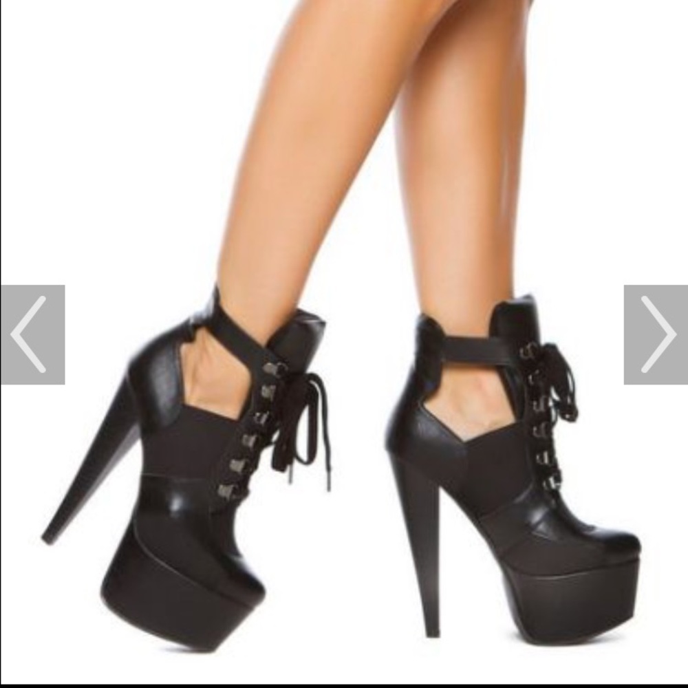 Black lace up ankle bootie