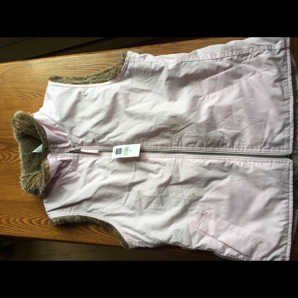 Gap vest