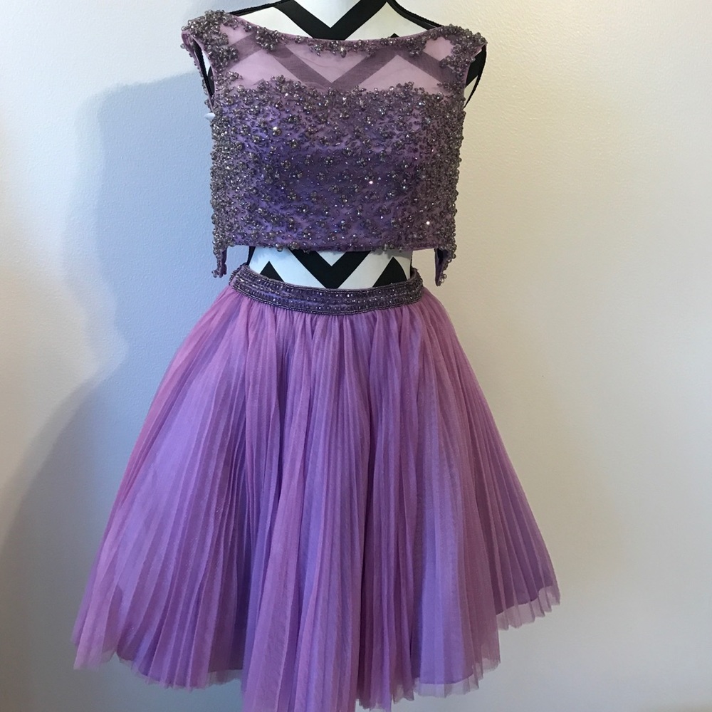 Sherri Hill homecoming dress