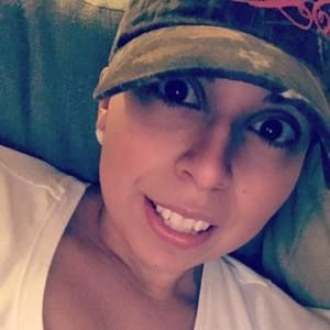 Meet your Posher, Sara