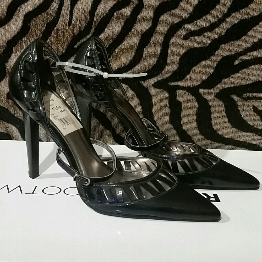 Never Worn! Cute Charcoal black pointed toe heels