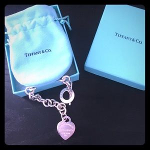 Return to Tiffany and Co Heart Tag Toggle Necklace