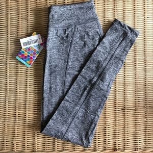 LuLaRoe Jordan workout leggings
