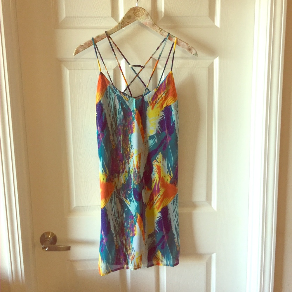 Multi-colored mini with cool straps!