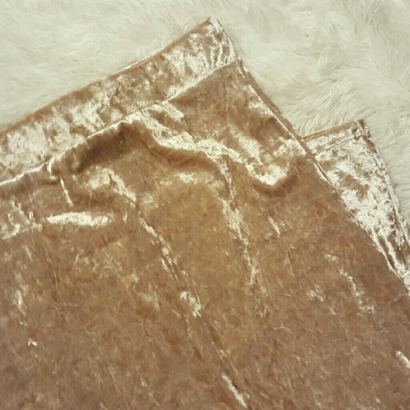 ▪LAST ONE▪"Think Twice" Velvet Midi Skirt NWOT - Picture 3 of 4