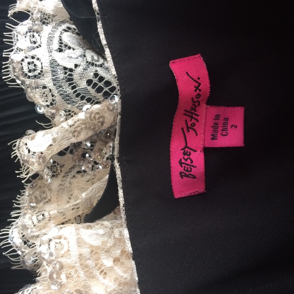 Betsey Johnson party dress - Picture 3 of 4