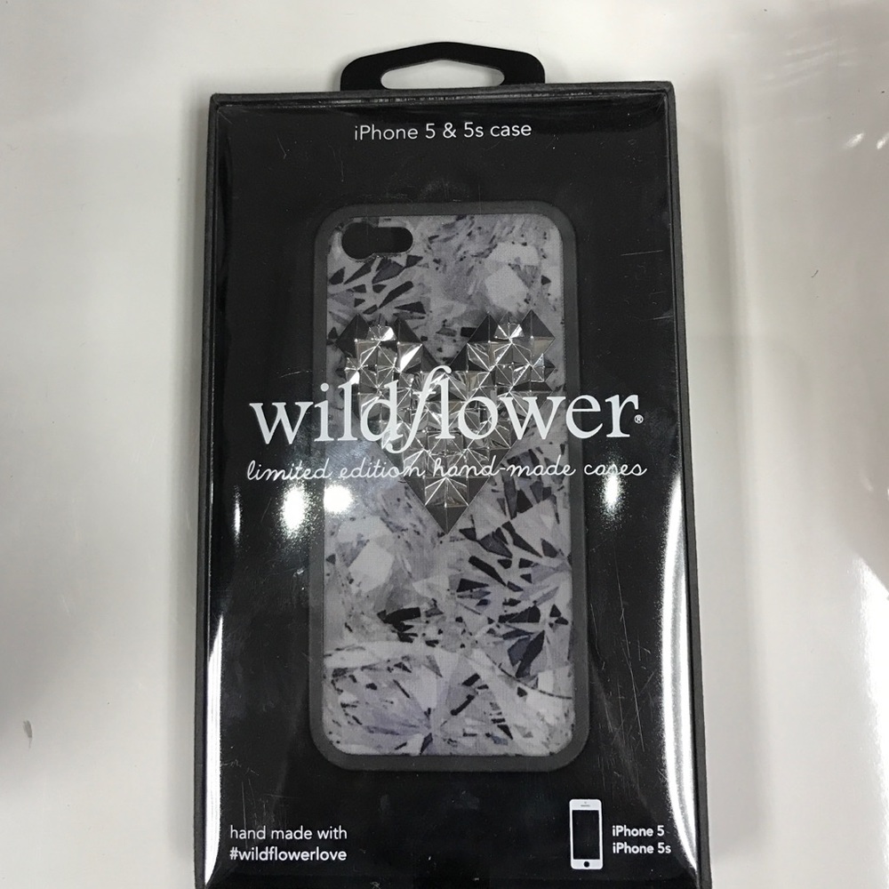 Wildflower "Diamonds" iPhone 5&5s case💎