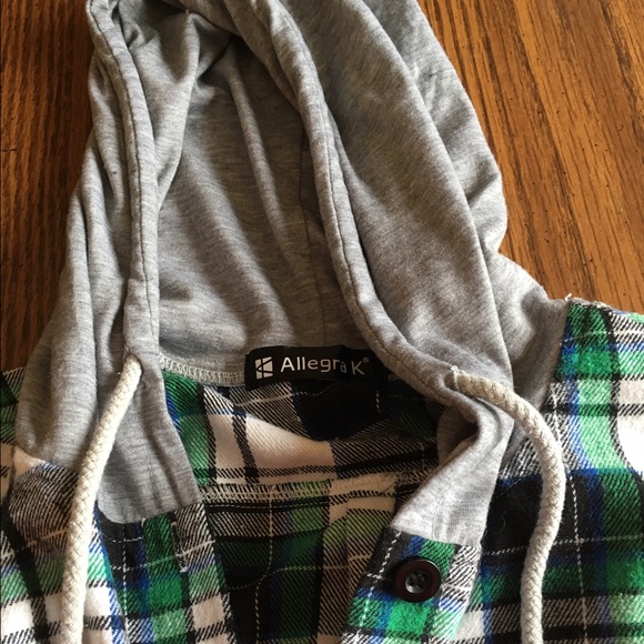 Flannel - Picture 2 of 3