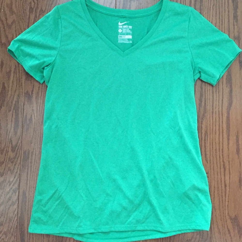 Never worn Nike green v neck workout shirt
