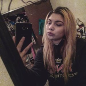 Meet your Posher, Sandra