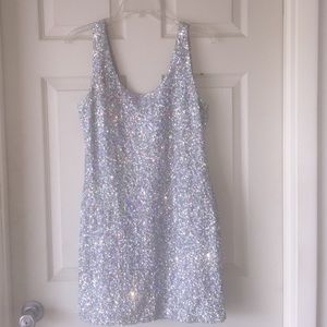 Sleeveless sliver sparkly dress
