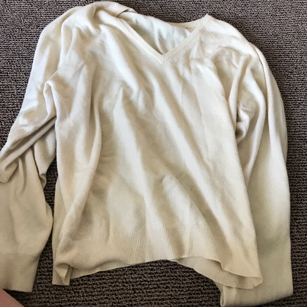 Cashmere sweater