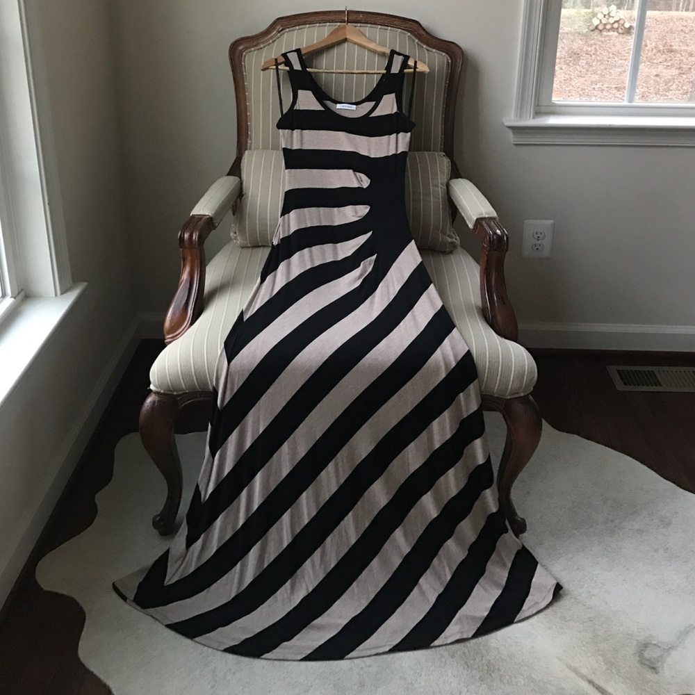 Calvin Klein maxi Dress Sz 2