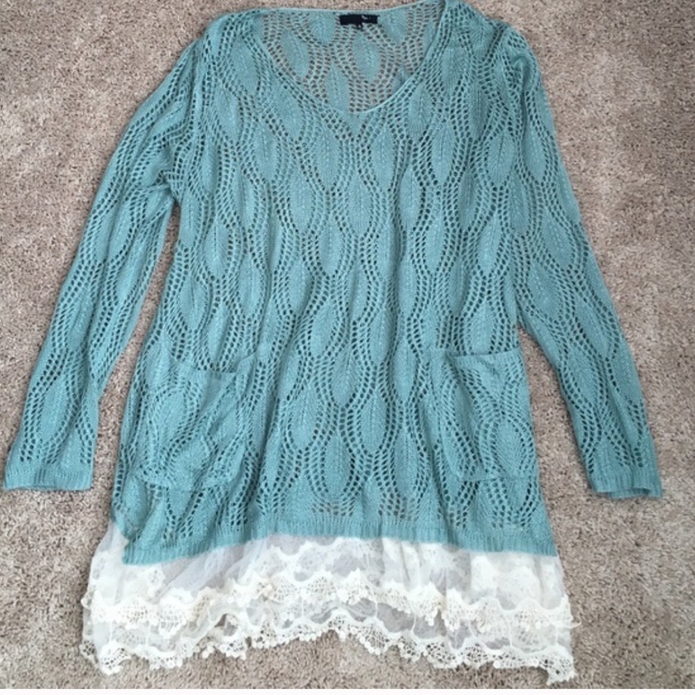❌SOLD❌Blue Green Sweater with lace bottom.