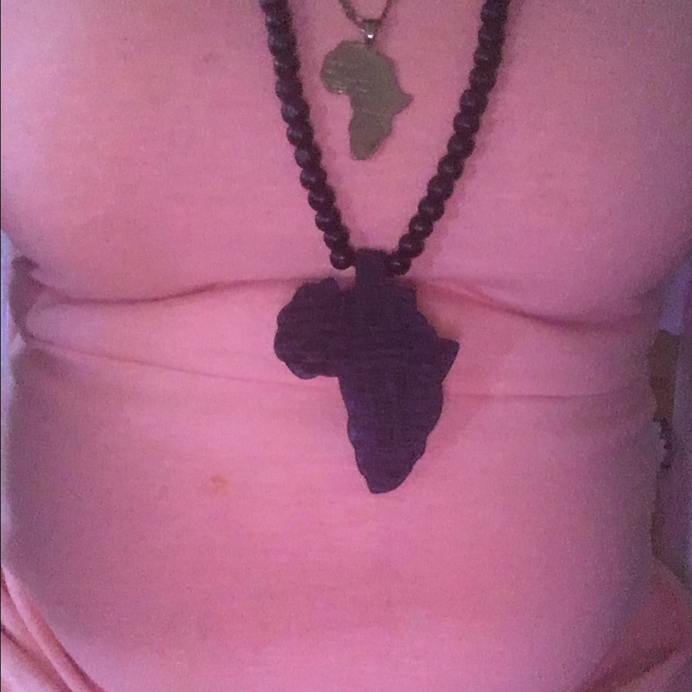 Meet your Posher, Queenie