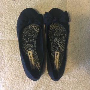 American Eagle flats