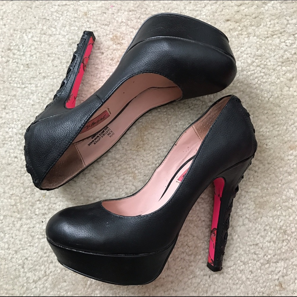 Black Betsey Johnson heels