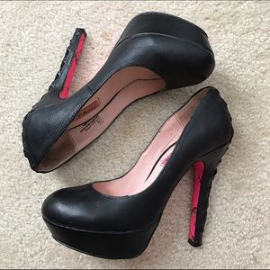 Black Betsey Johnson heels