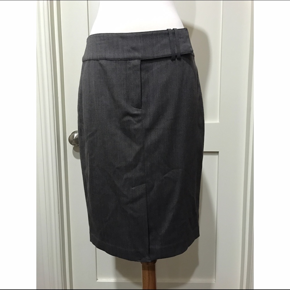 Twill Pencil Skirt by Manoukian NWT