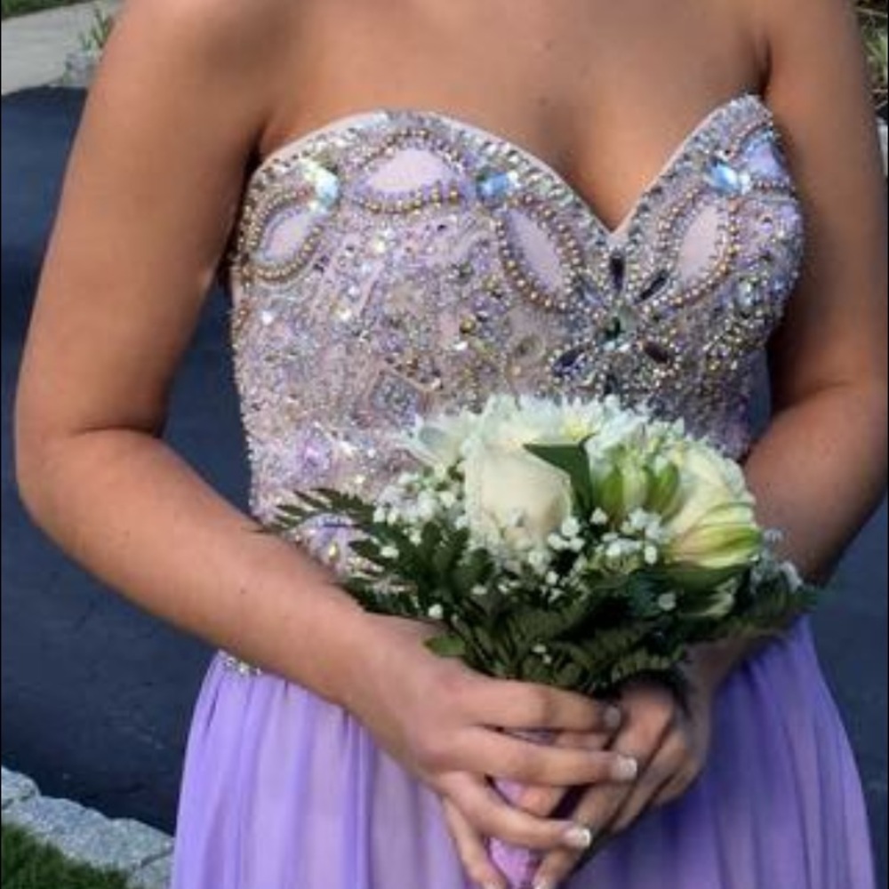 Lilac prom dress with beaded top