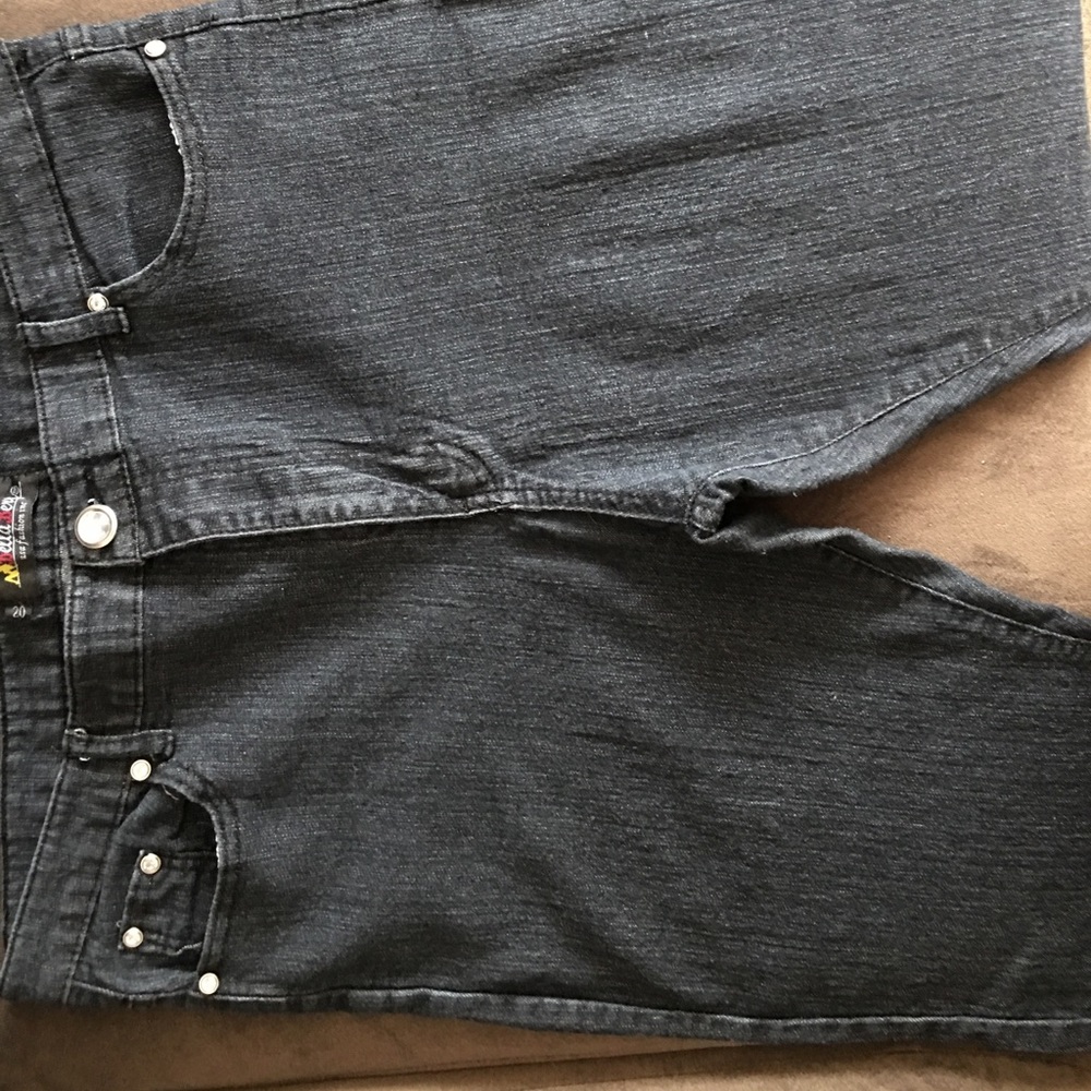 Jeans - Picture 5 of 7
