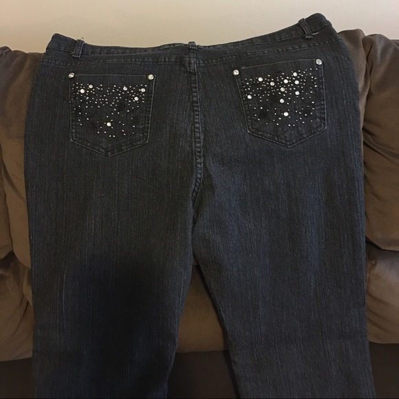 Jeans - Picture 2 of 7