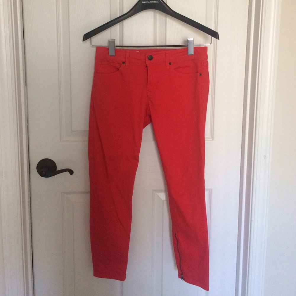 Gap red jeans in size 26p