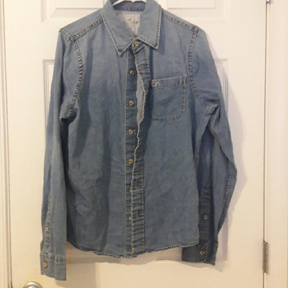 Hollister Jean Button Up