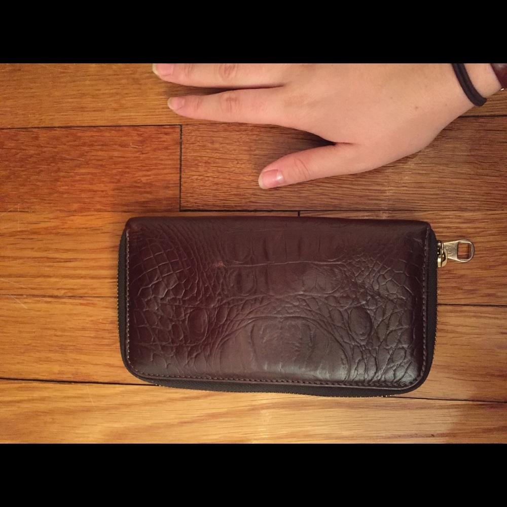 Soft Massimo Dutti brown leather wallet