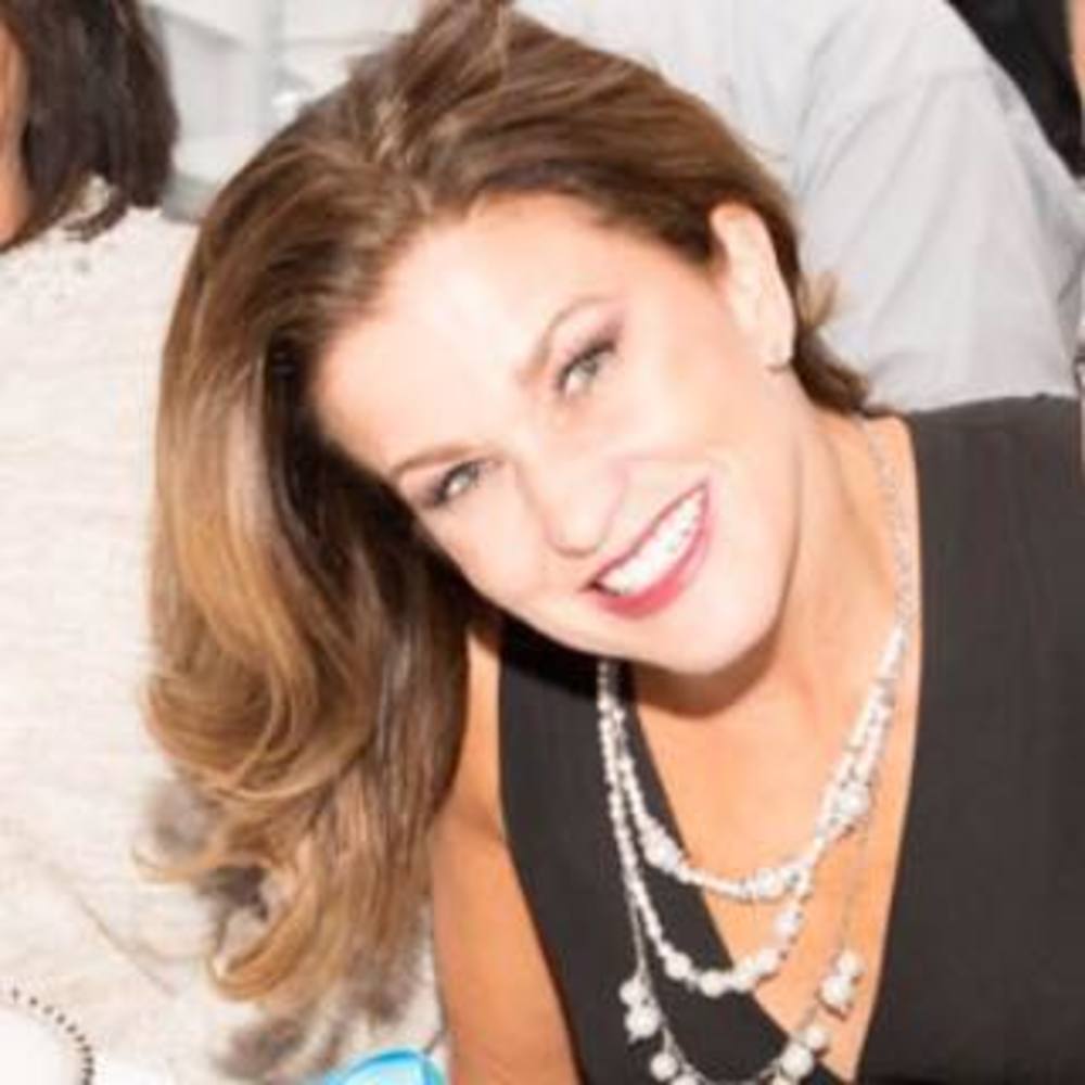 Meet your Posher, Dina