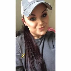 Meet your Posher, Adrienne