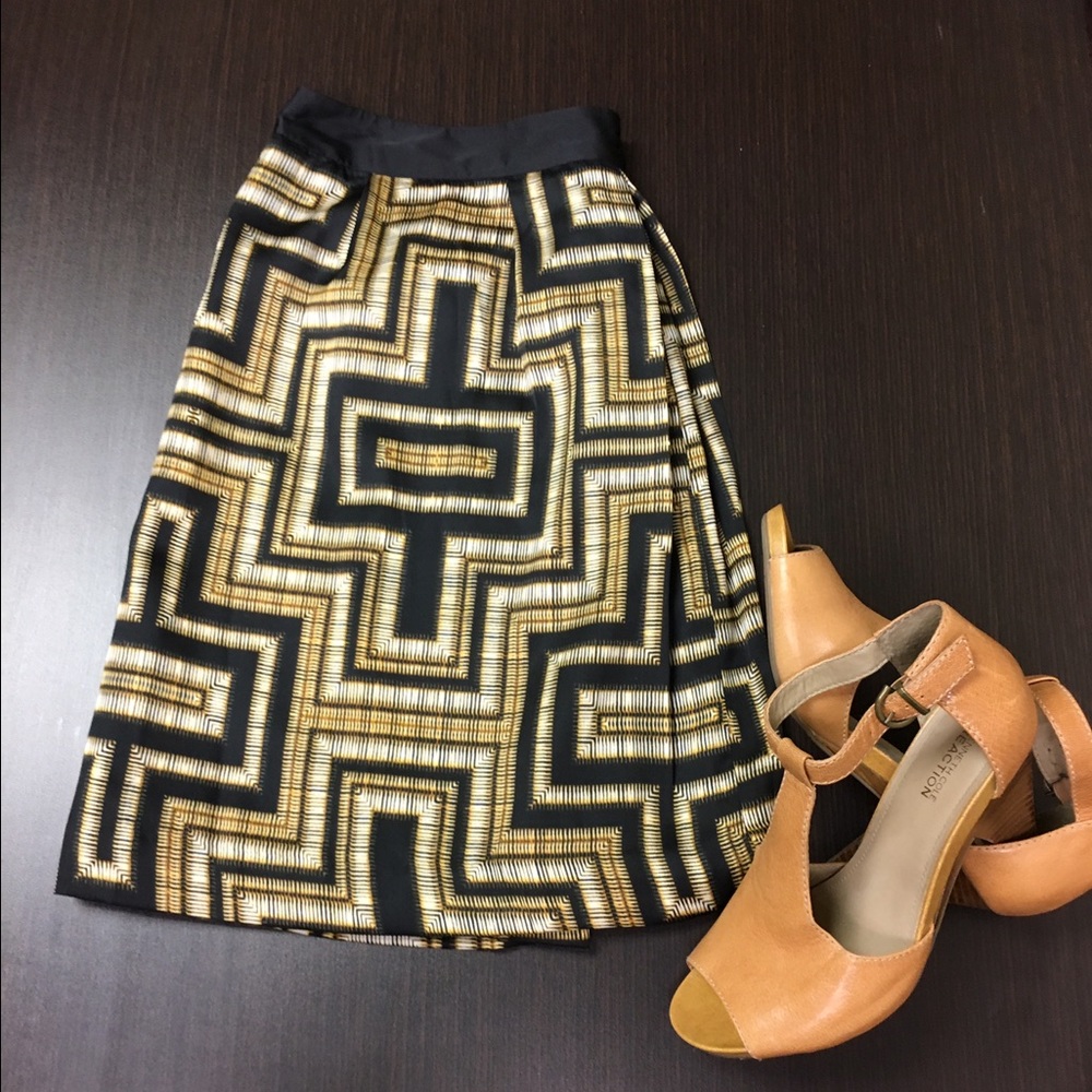 Black and Multicolored Pencil Skirt