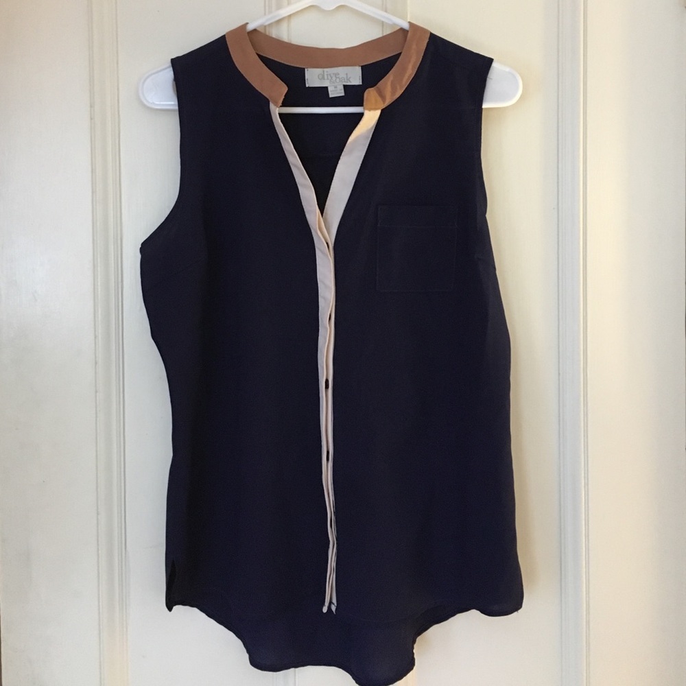 Olive + Oak button down blouse