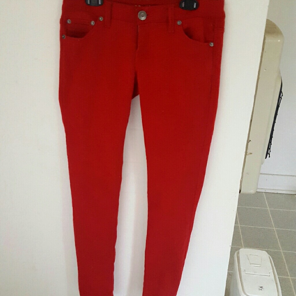 Dillard's "Celebrity Pink" red skinny jeans
