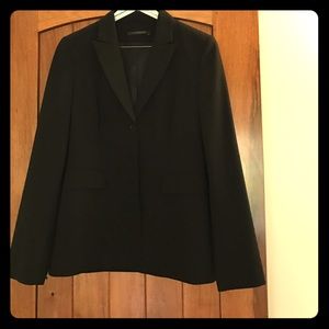 Elie Tahari suit jacket