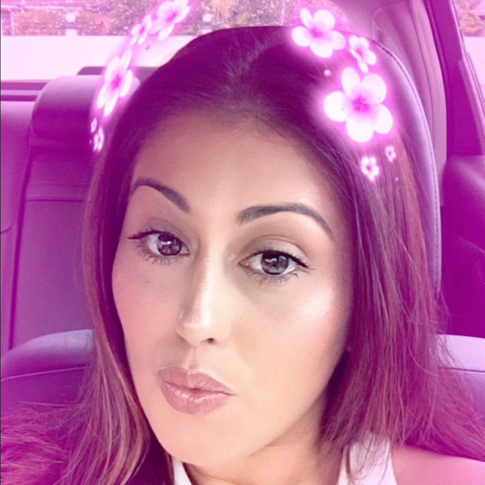 Meet your Posher, Jackie