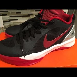 women's Nike Volley Zoom Hyperspike size 9
