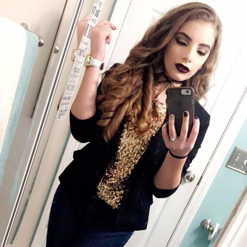 Meet your Posher, Emily