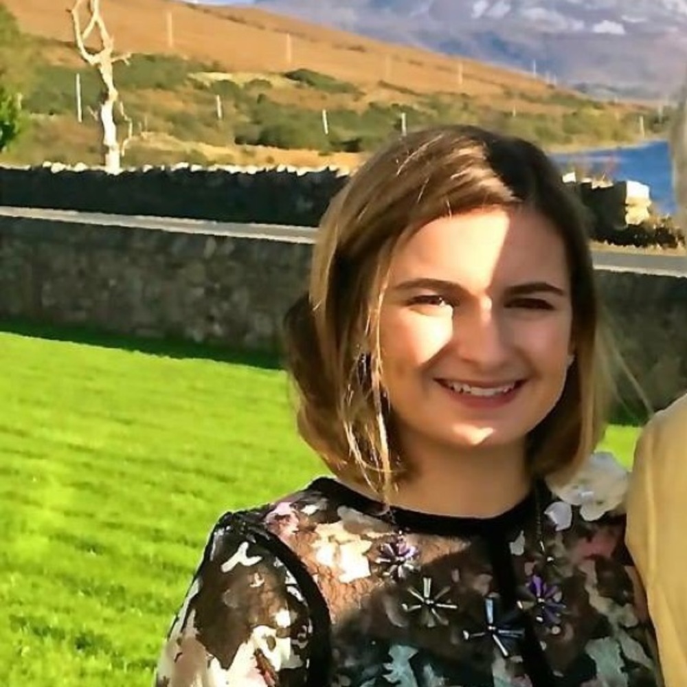 Meet your Posher, Lauren