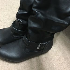Black boots